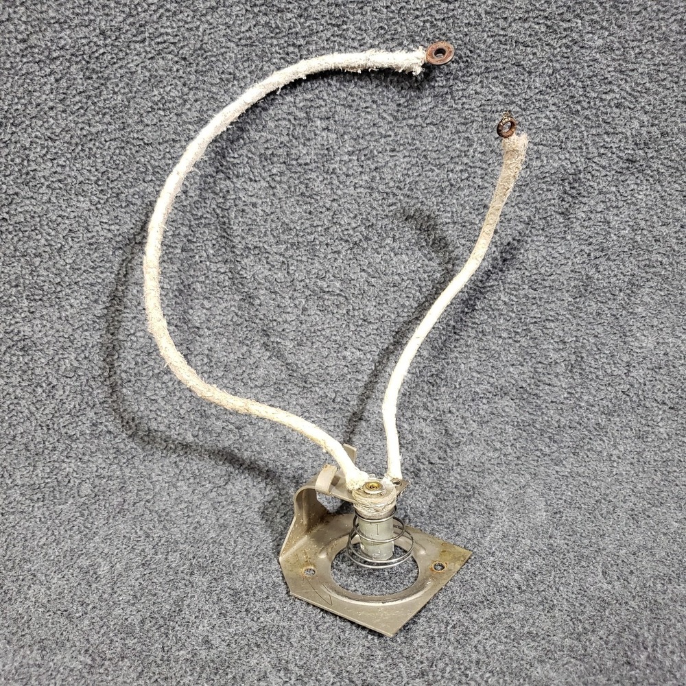 Westinghouse Roaster Oven Light Base R0-91 Internal Replacement Part Tested Work